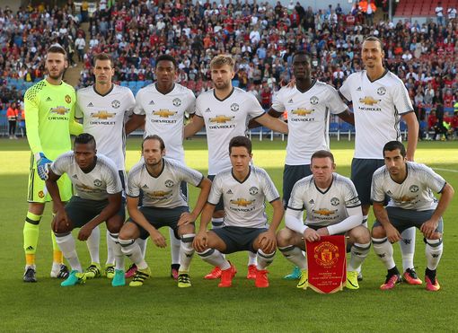 不仅突显德 不仅突显德